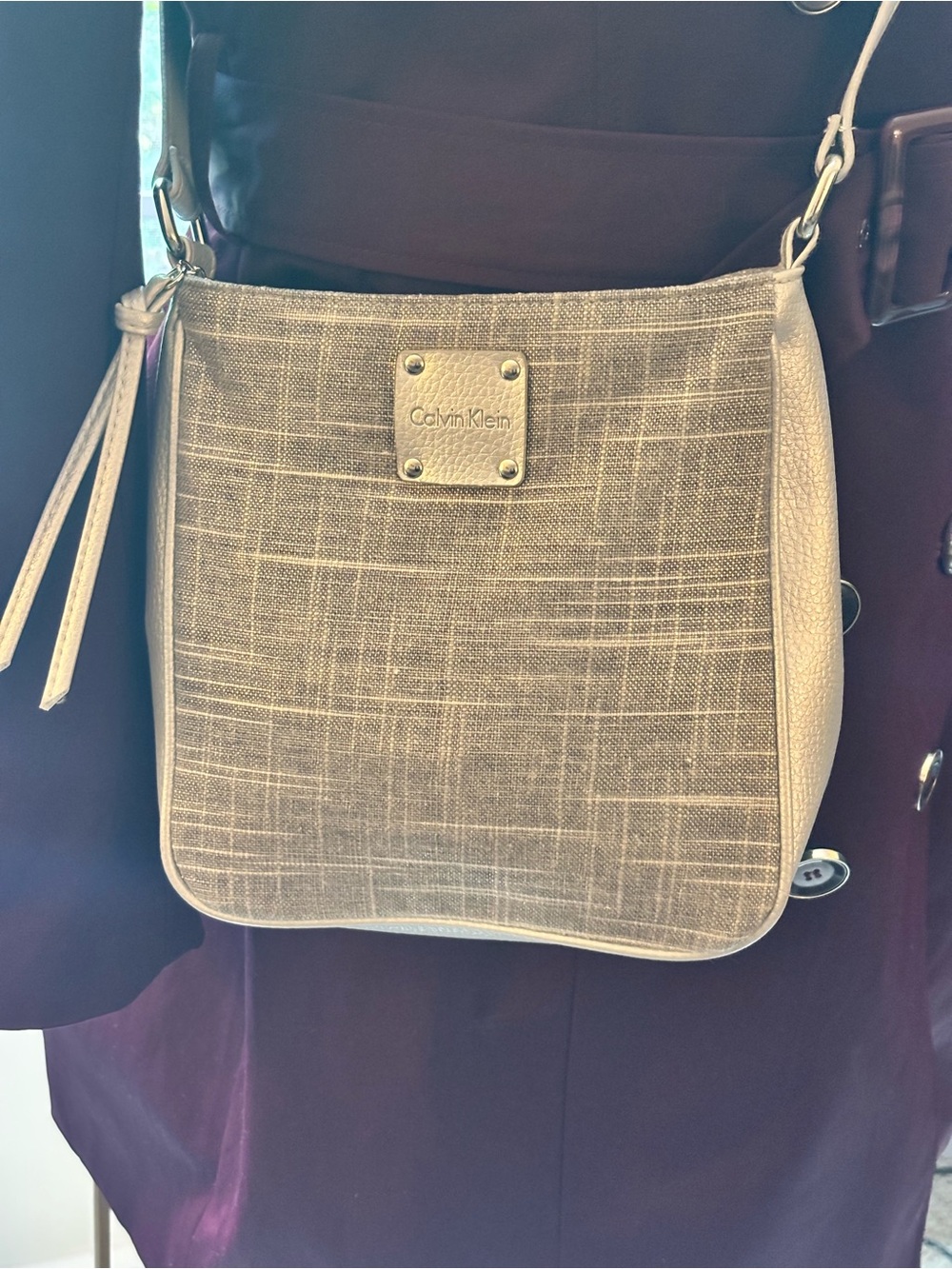 Calvin Klein Gray Plaid Texture Crossbody Bag Adjustable Strap Silver Tone